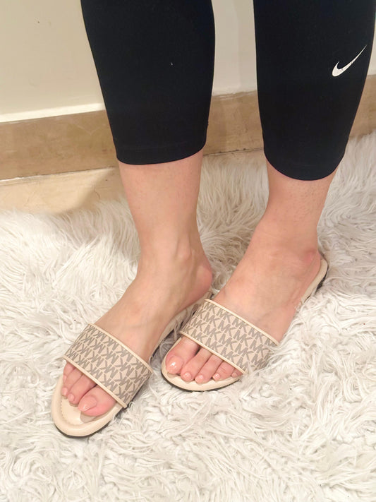 Beige Flats for women