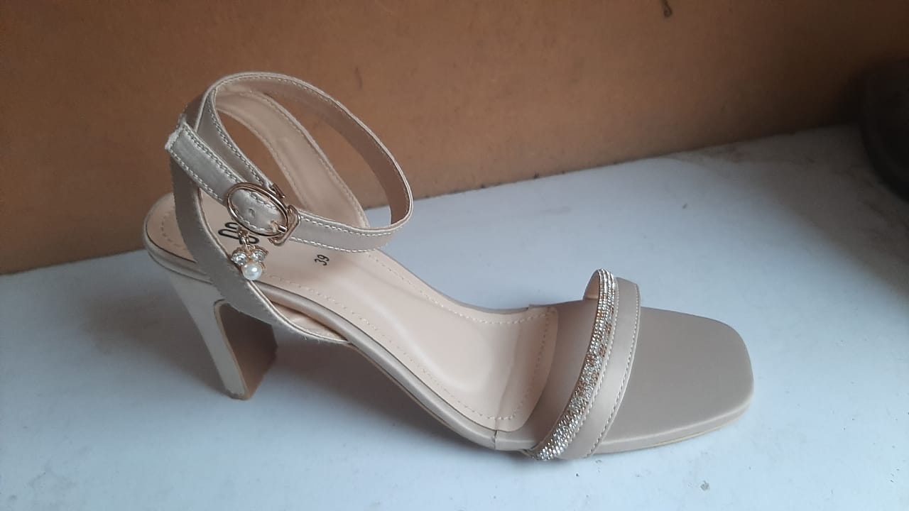 Green Pearl Heels